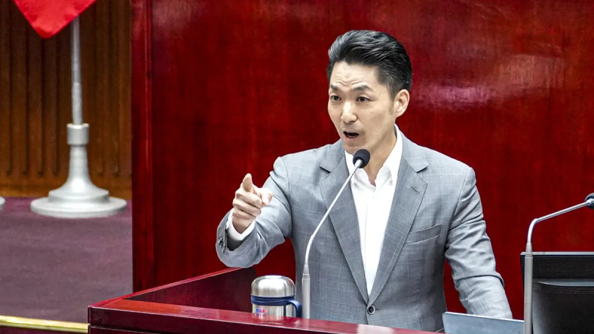 [新聞] 蔣萬安罕見動怒！嗆簡舒培「索資佛地魔」：一次索資10萬筆 - 八卦 - PTT.BEST 批踢踢爆文