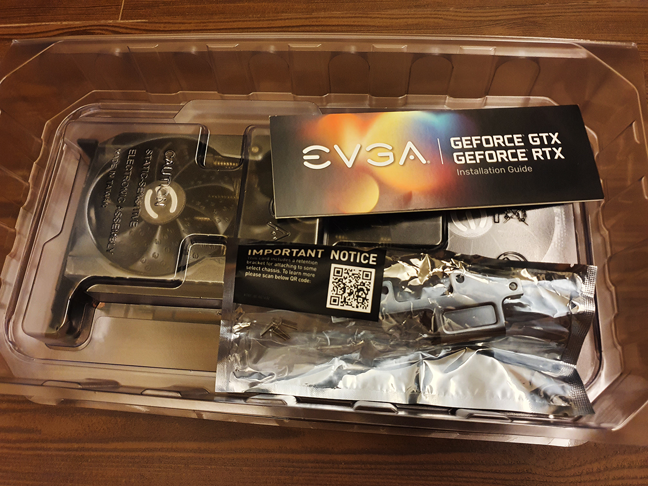 圖 EVGA RTX 3090 XC3 Ultra 開箱簡測